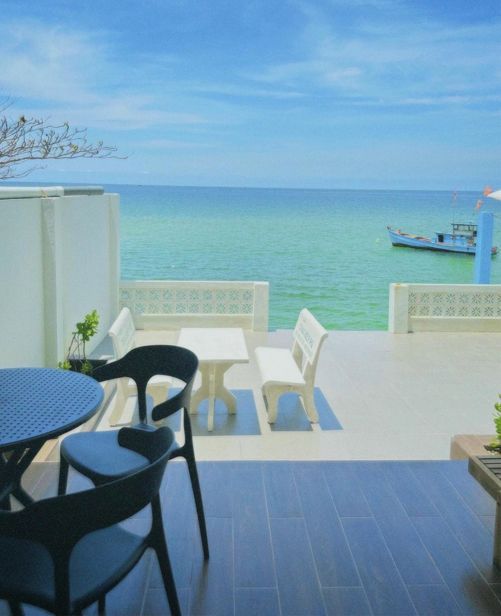 Mien Trung Beach House Фукуок Екстер'єр фото